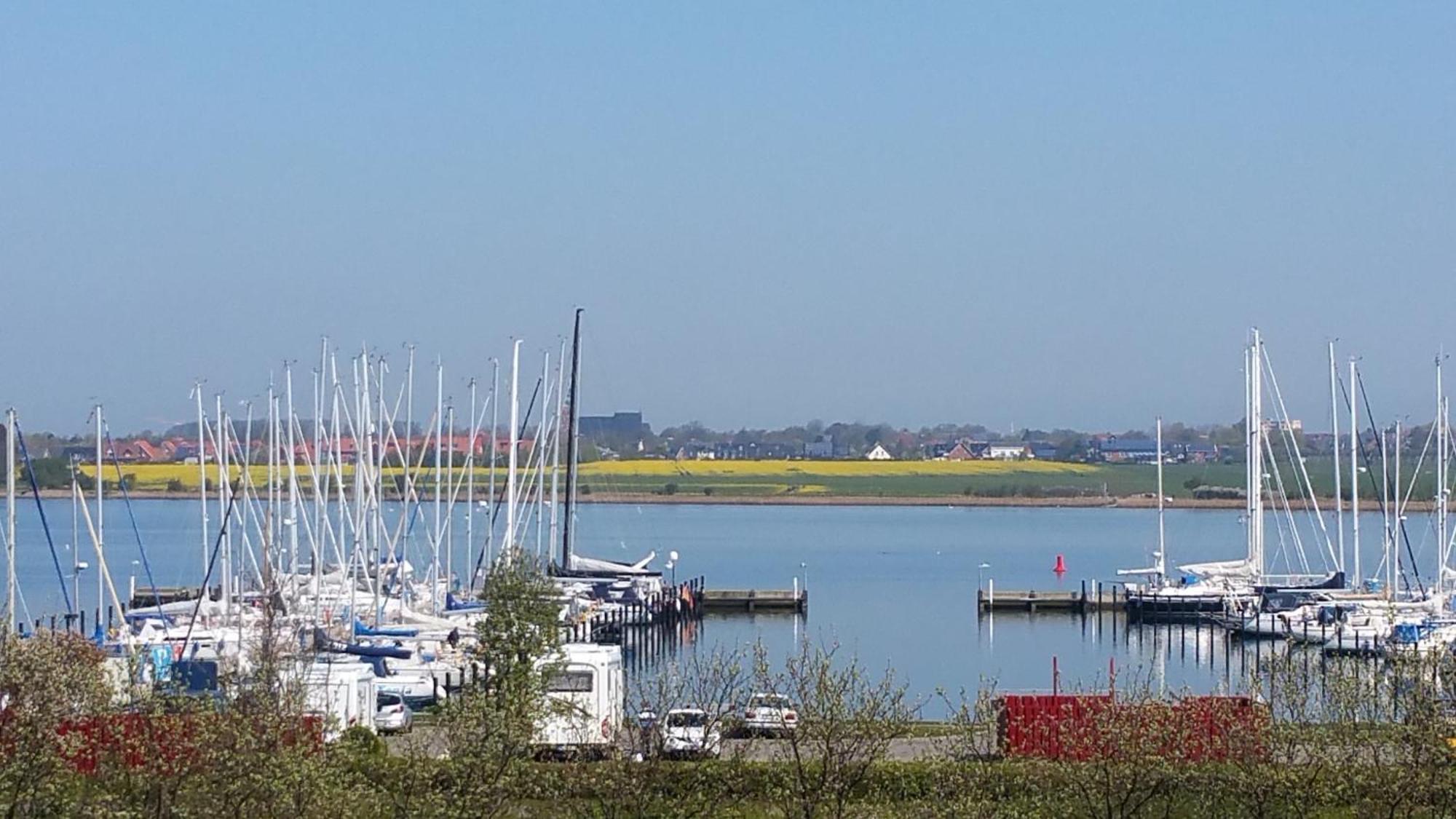 Fewo Eggers 1 Burgtiefe auf Fehmarn Luaran gambar
